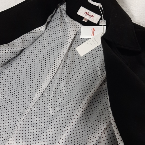 Ladies coat - Picture 5 of 7